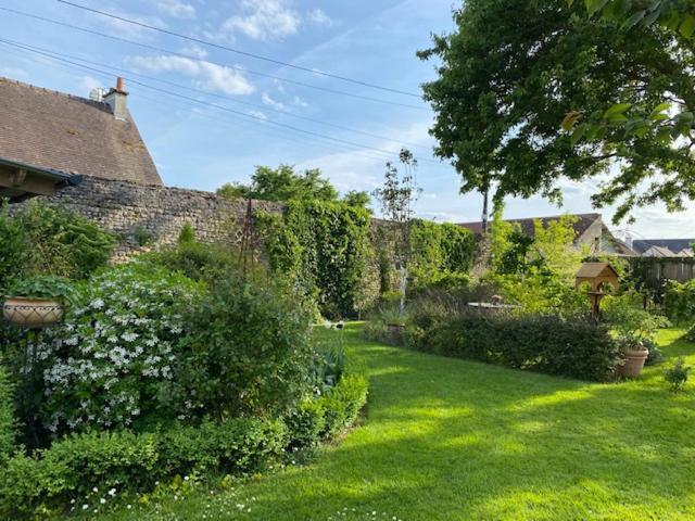 La Maison Des Buis Falaise  Exterior foto