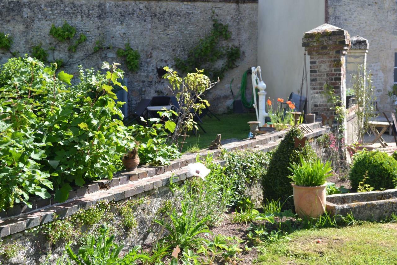 La Maison Des Buis Falaise  Exterior foto